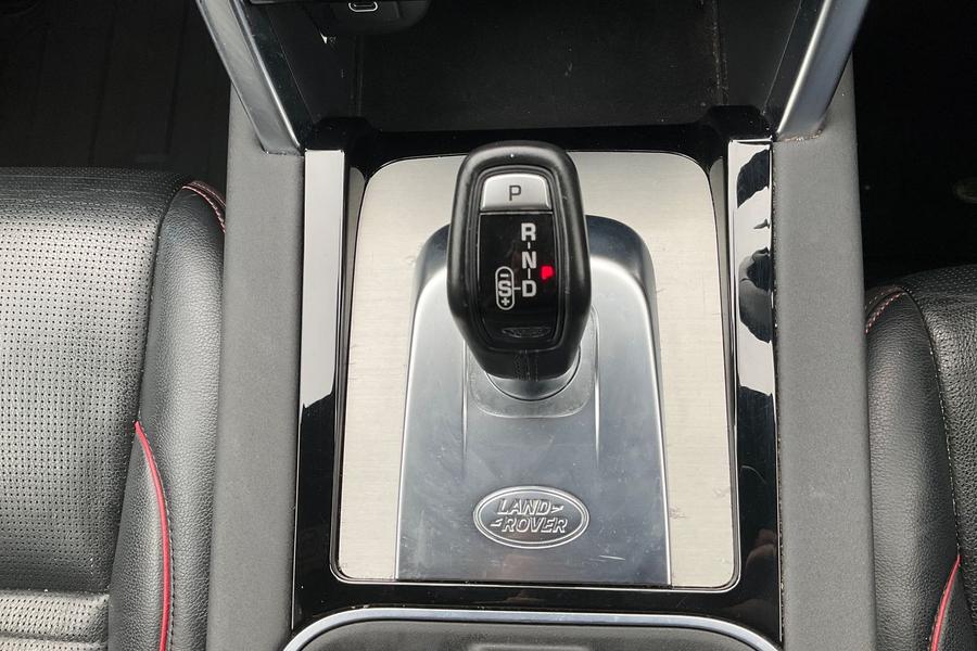 Land Rover Discovery Sport Photo autoimg-7b7ae7babf38e08fac732b72941683c1f2ad964a.jpg