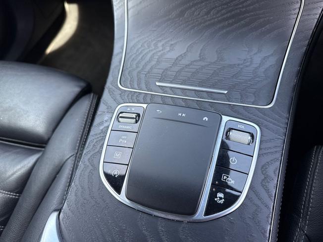 MERCEDES-BENZ Glc Photo 32