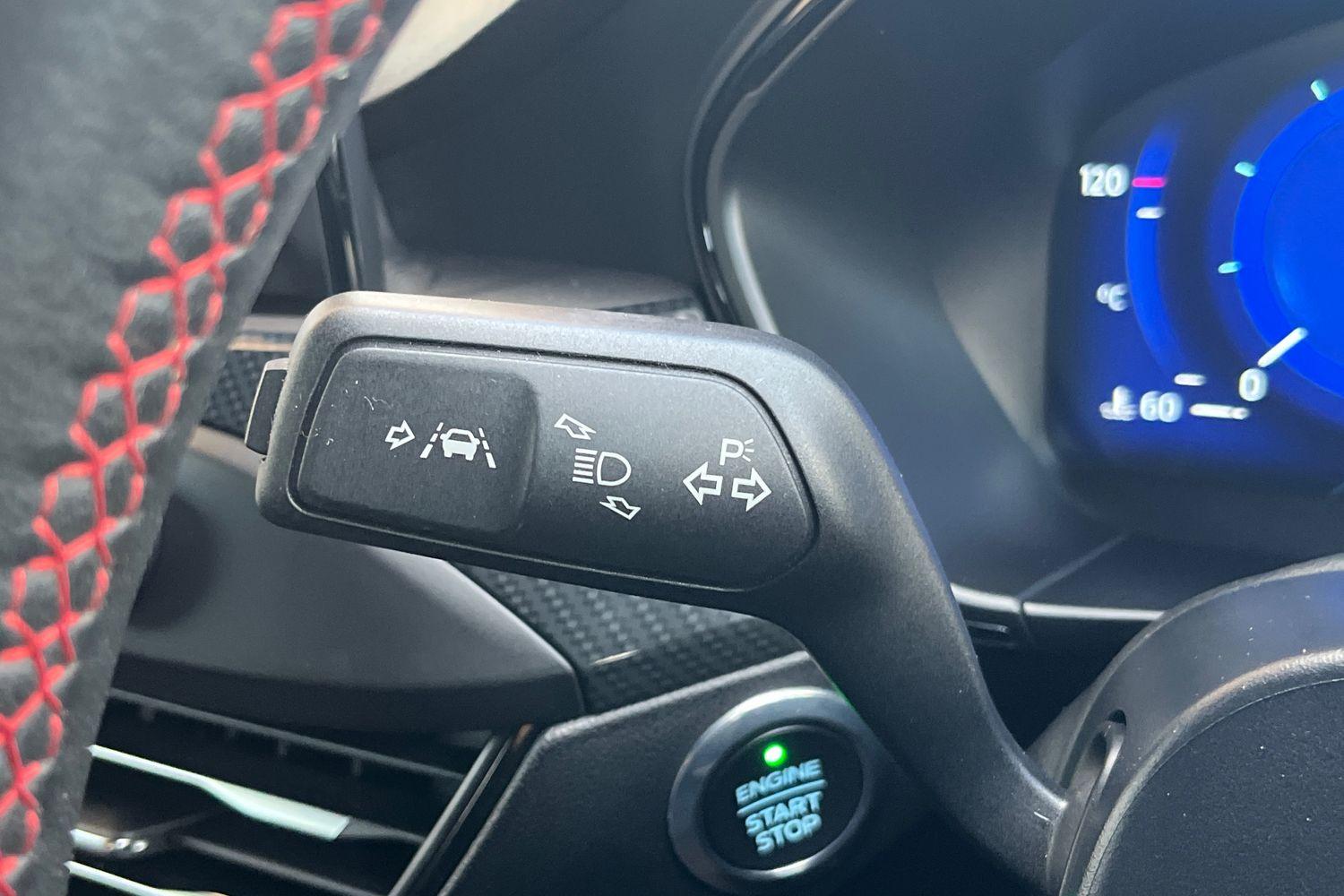 Ford FOCUS Photo 13