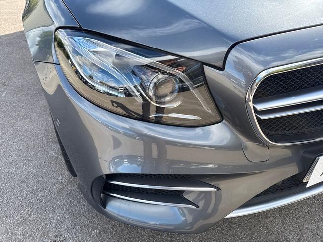 MERCEDES-BENZ E Class Photo 19