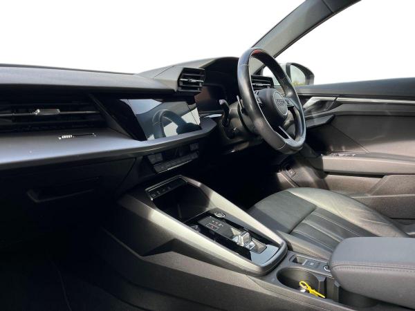 Audi A3 Photo autoimg-7b8903872d5f1ecc28af851c348a1dd79def5a38.jpg
