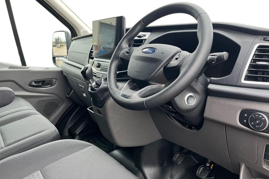 Ford TRANSIT Photo autoimg-7b91143abd2c25ae9755ddb271728021944d388f.jpg