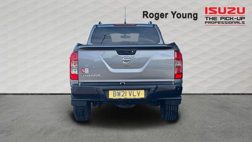 Nissan Navara Photo autoimg-7b920f7e8414c24acc19b1c179cbad61fb408997.jpg