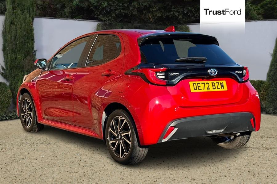 Toyota YARIS Photo autoimg-7b9670b905f79f0686ef3ad1367d7ee5cd5e2b0a.jpg
