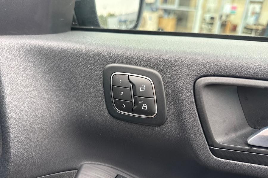 Ford KUGA Photo autoimg-7b98e639ef4f75bc9f063d4b51e00175768139cd.jpg