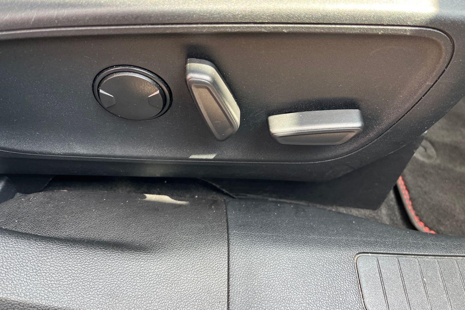 Ford Kuga Photo 24