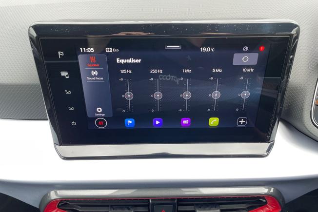 SEAT Arona Photo 32
