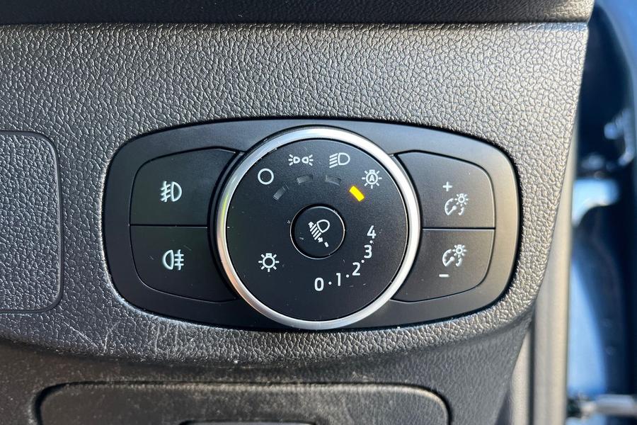 Ford Focus Photo autoimg-7ba36120a2218098d66da3d39e18b030b3642e75.jpg