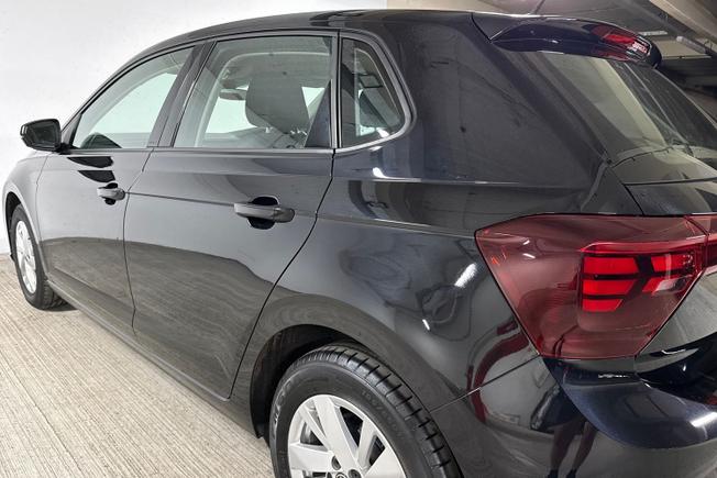 VOLKSWAGEN Polo Photo 26