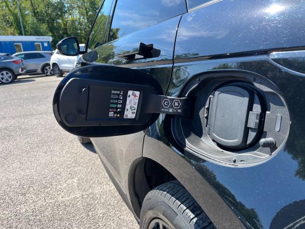 Land Rover Range Rover Evoque Photo autoimg-7ba514883cd9ae74db703b5e2272441de8e21b92.jpg
