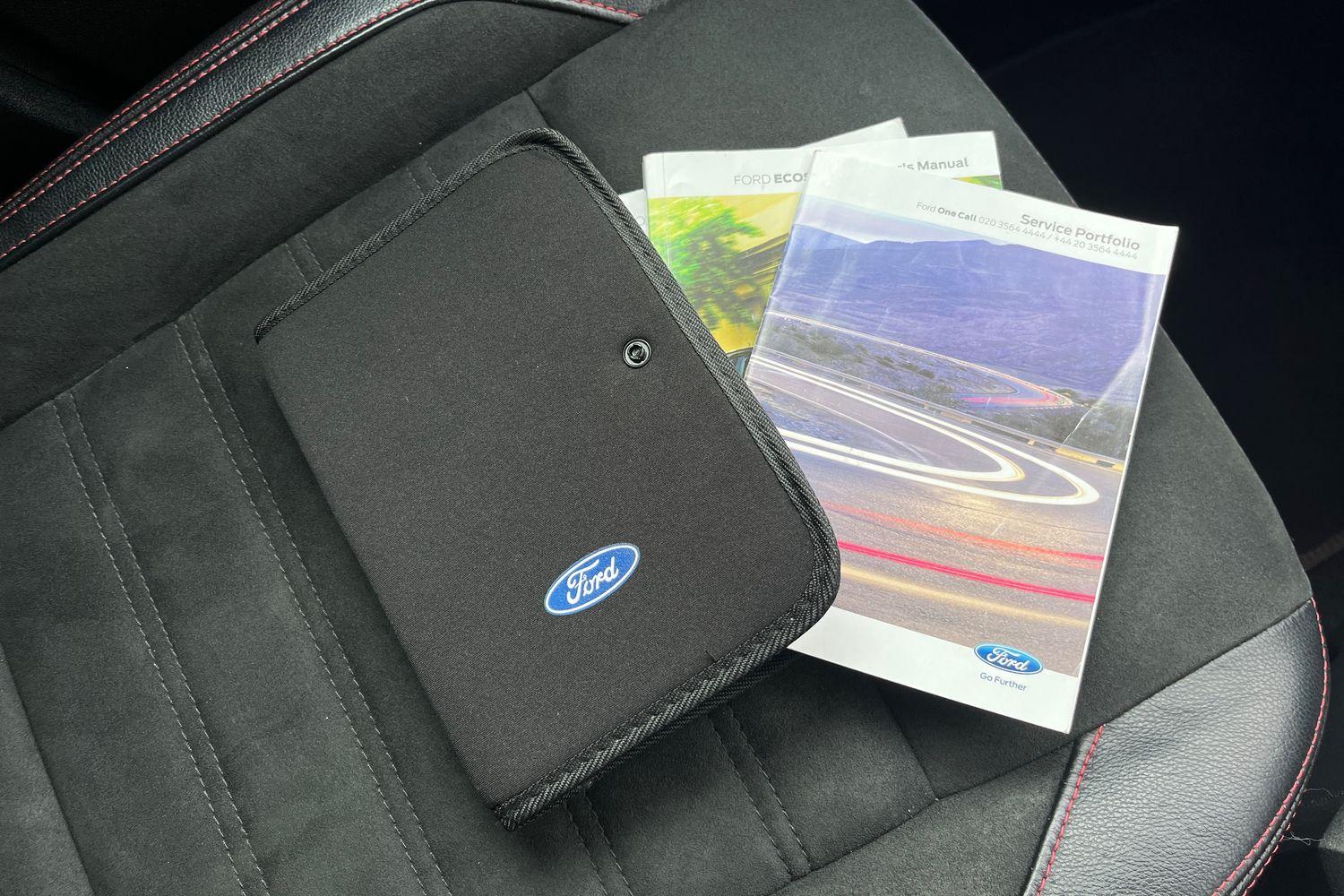 Ford ECOSPORT Photo 21