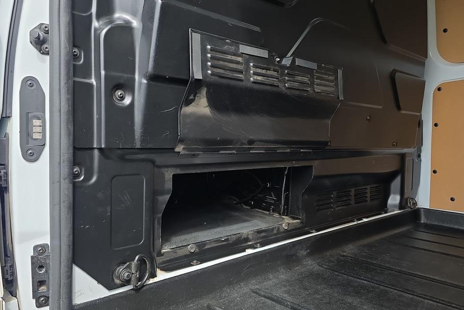 Used Ford TRANSIT CUSTOM WR70GVY 27