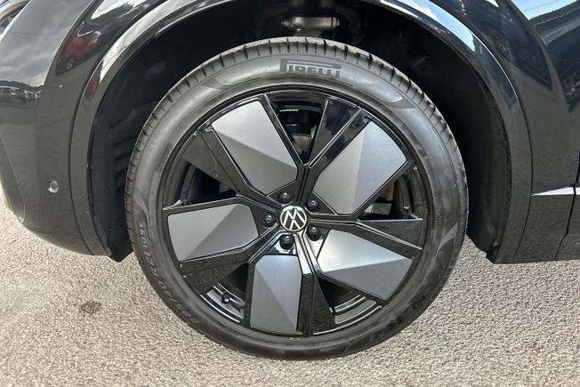 VOLKSWAGEN Touareg Photo 26