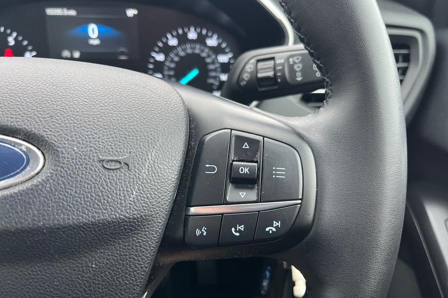 Ford FOCUS Photo autoimg-7bad072989cfa9487109b12338bf1dc83336b5ed.jpg