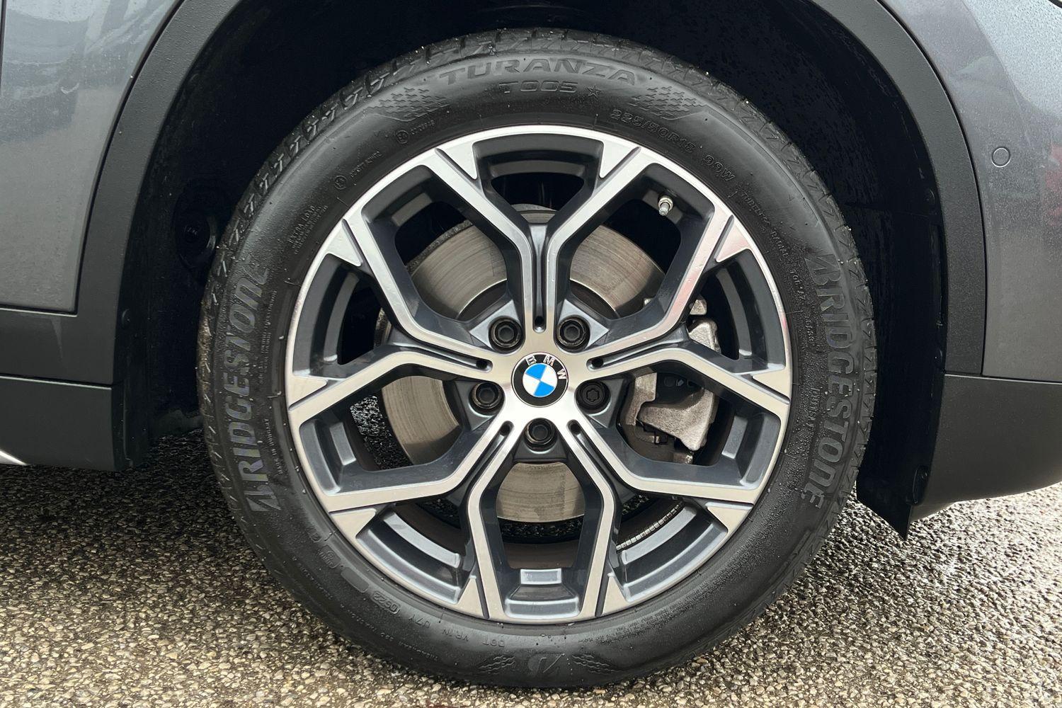 BMW X1 Photo 7