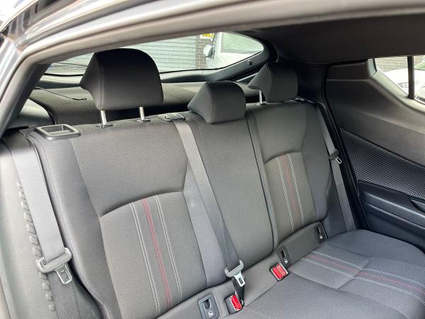 Toyota C-HR Photo autoimg-7bae0a6a6e221ba8ccc5303dc65f5dbb6fb3edf4.jpg