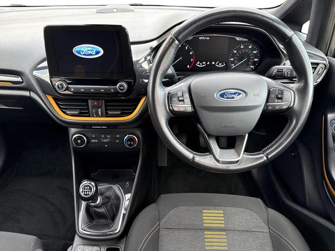 FORD Fiesta Photo 11