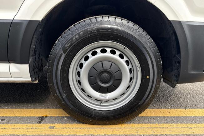 Volkswagen Crafter Photo 5