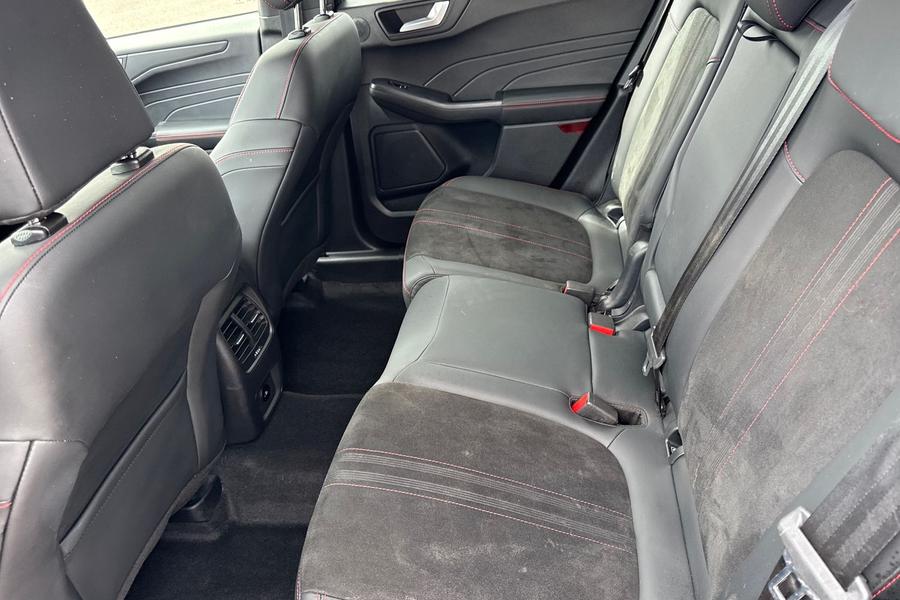 Ford KUGA Photo autoimg-7bb5eb749a8f08560c21ae62baef8ba4742236c3.jpg