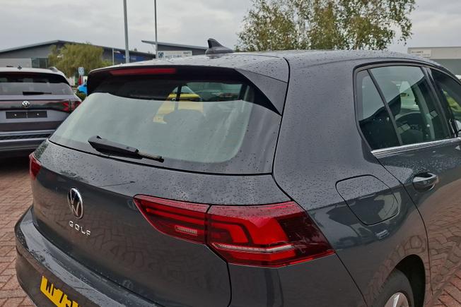 VOLKSWAGEN Golf Photo 18