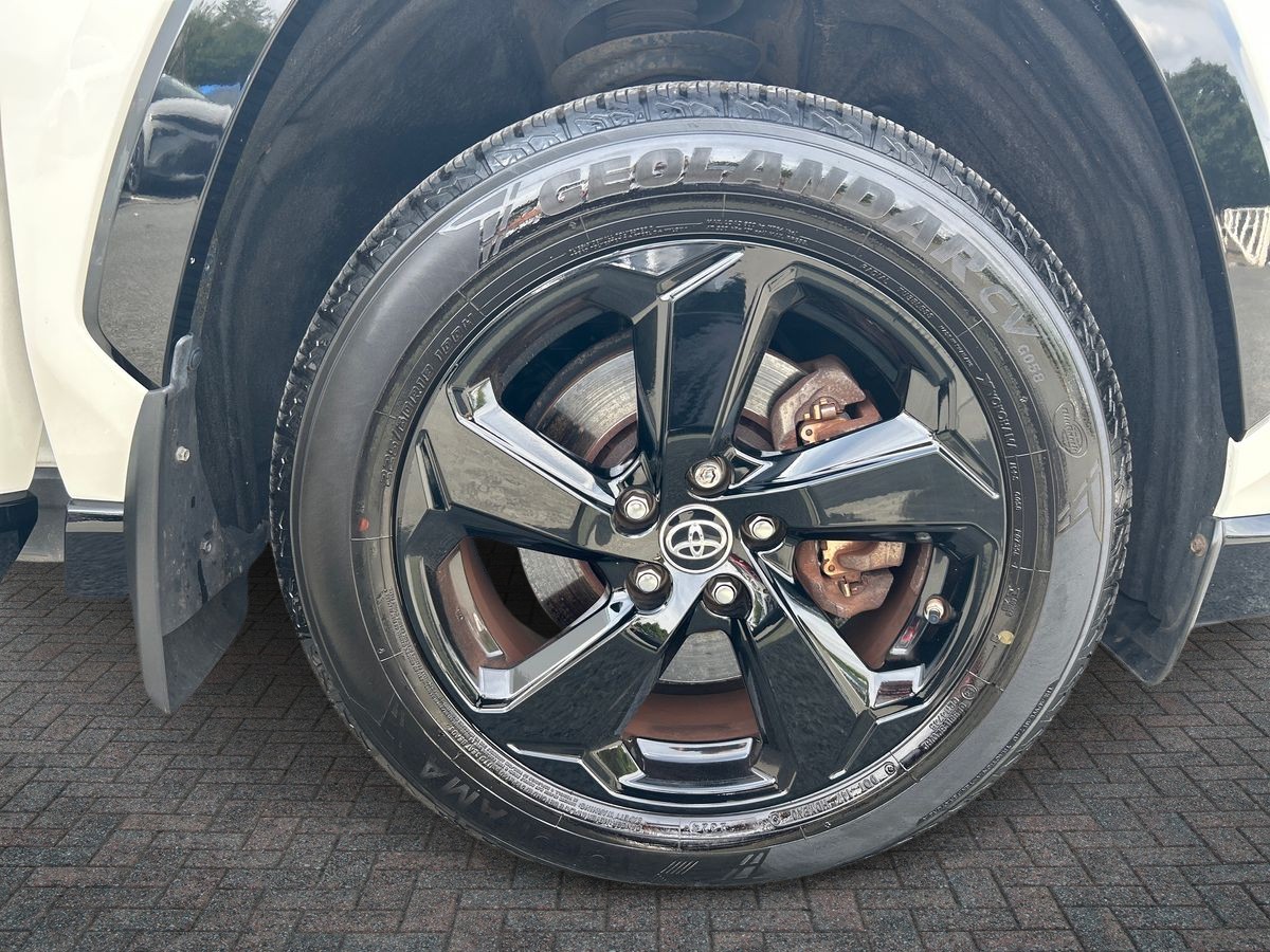 Toyota RAV4 Photo 7