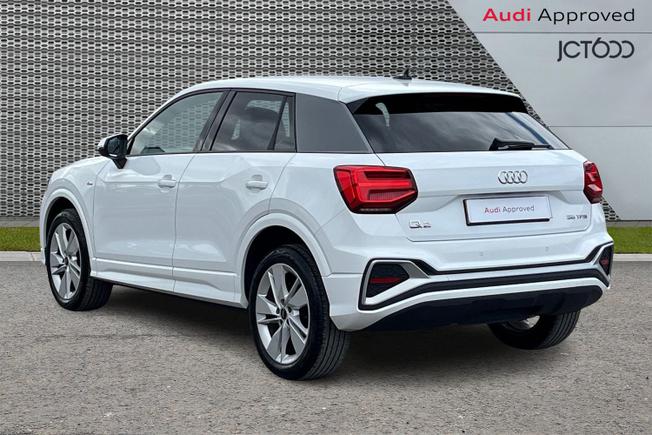 AUDI Q2 Photo 3