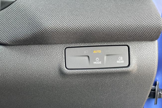 VOLKSWAGEN T-Roc Photo 47