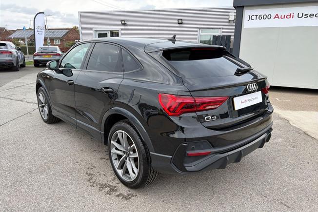 Audi Q3 Photo 23