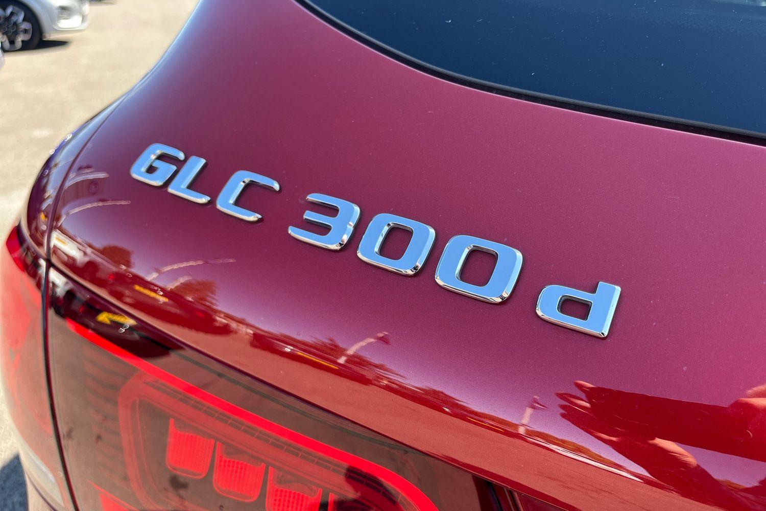 Mercedes-Benz GLC Photo 23