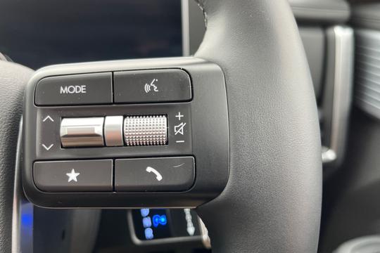 Hyundai Santa Fe Photo autoimg-7bca6d8e8e42381c8edc6b4841dd2d4bf168e2b3.jpg