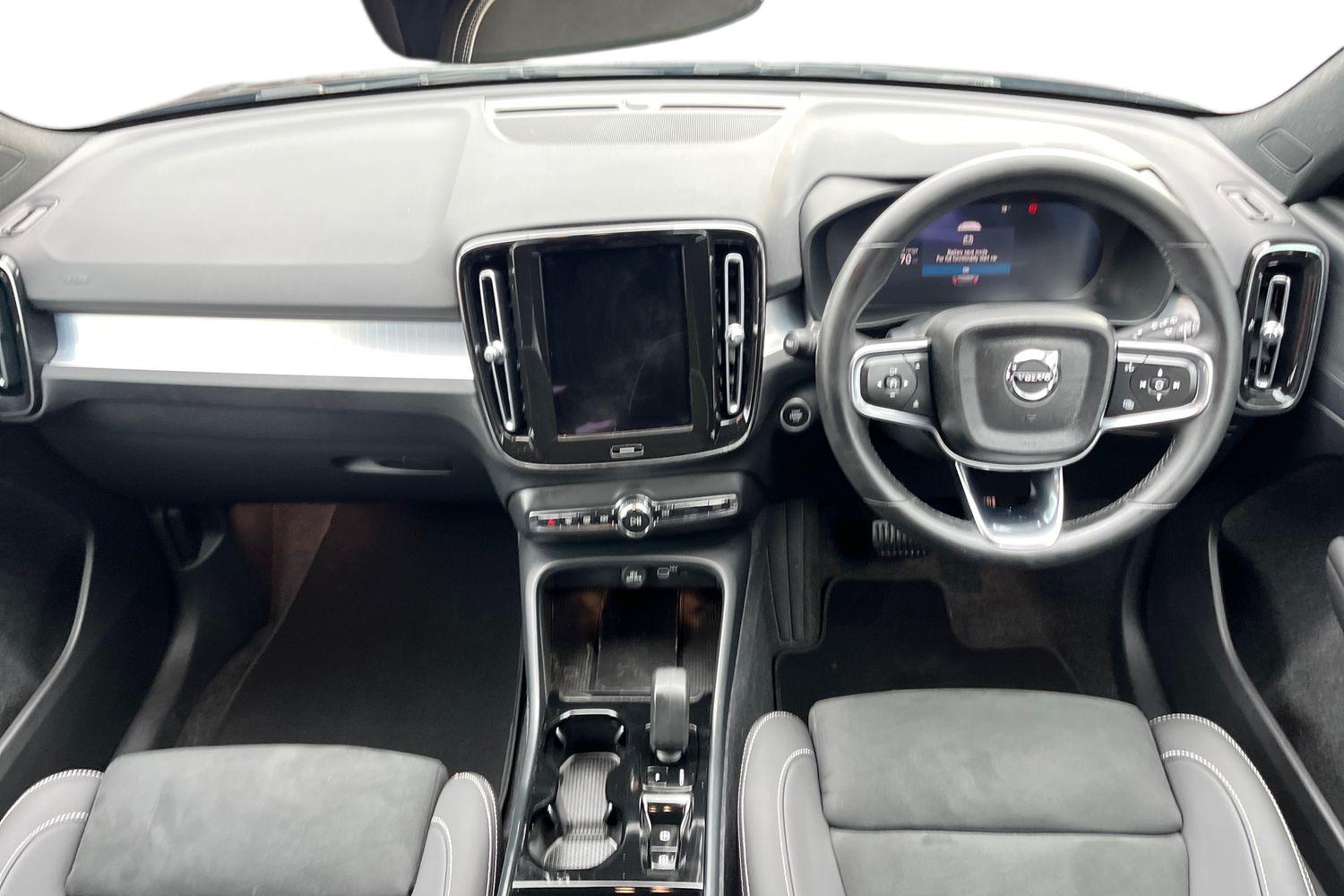 Volvo XC40 Photo 9