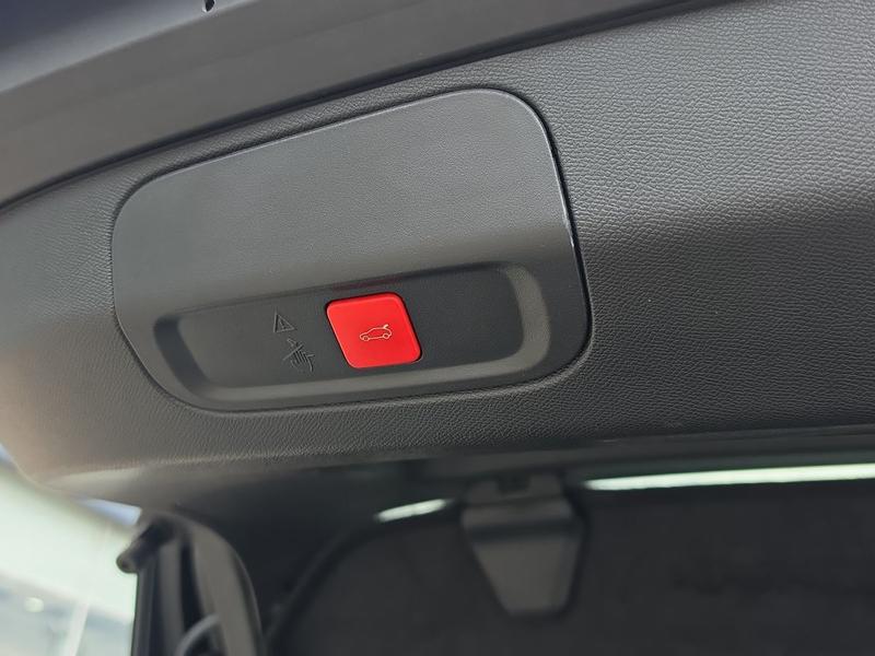 Used Peugeot 408 LO24PWN 36