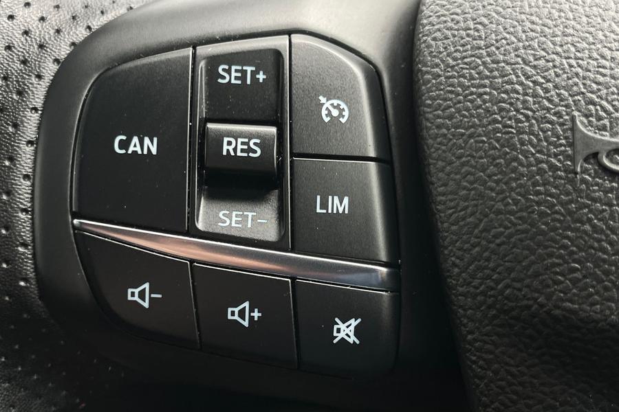 Ford Focus Photo autoimg-7bd6bcf2e565ebac24bac5e796dea0a484d401df.jpg