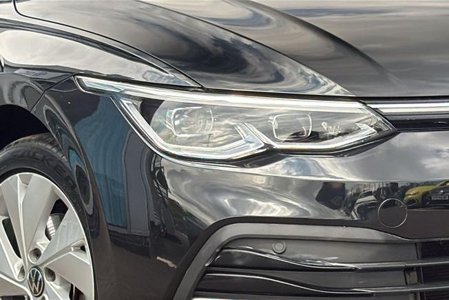 VOLKSWAGEN Golf Photo 19