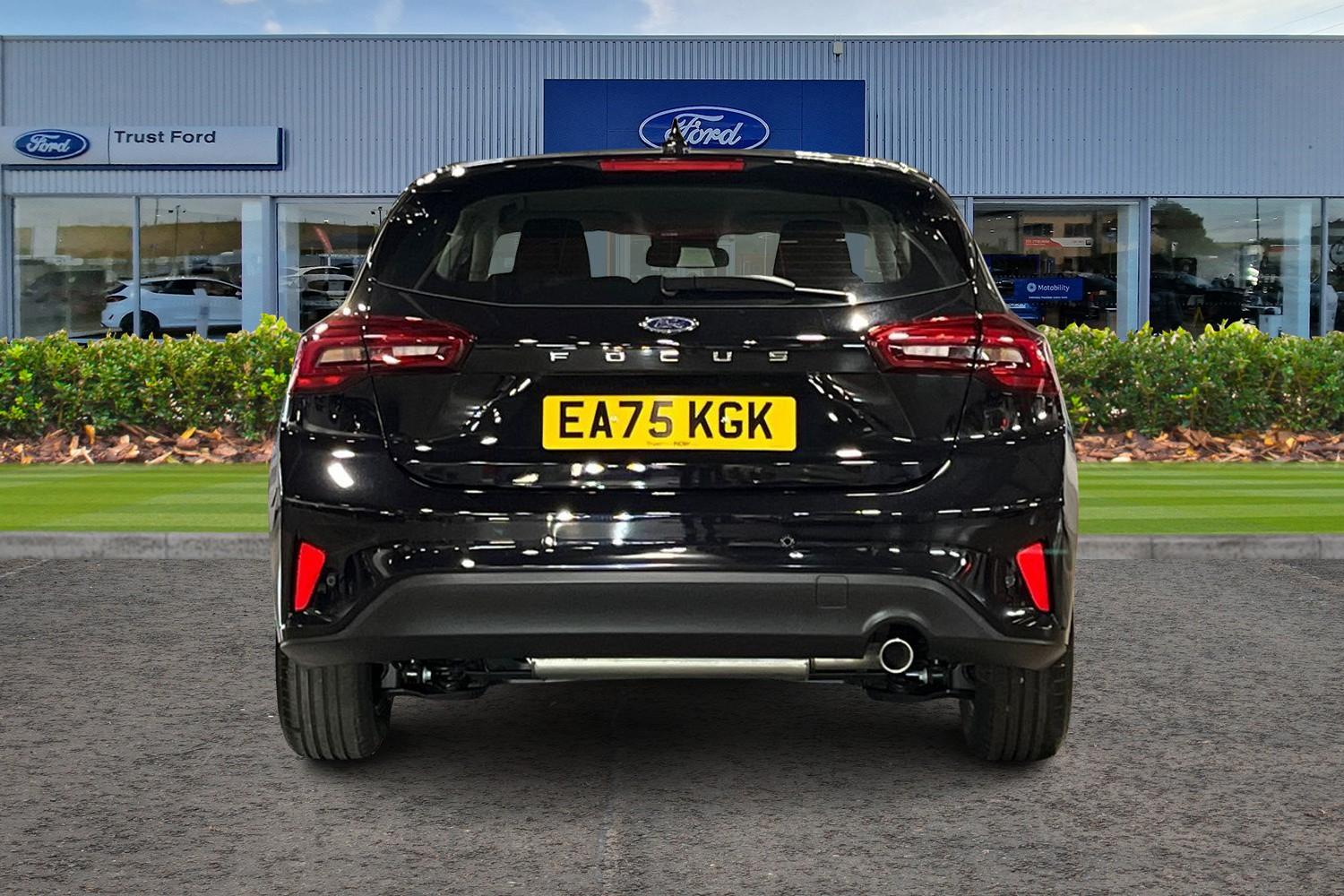 Ford Focus Photo 6