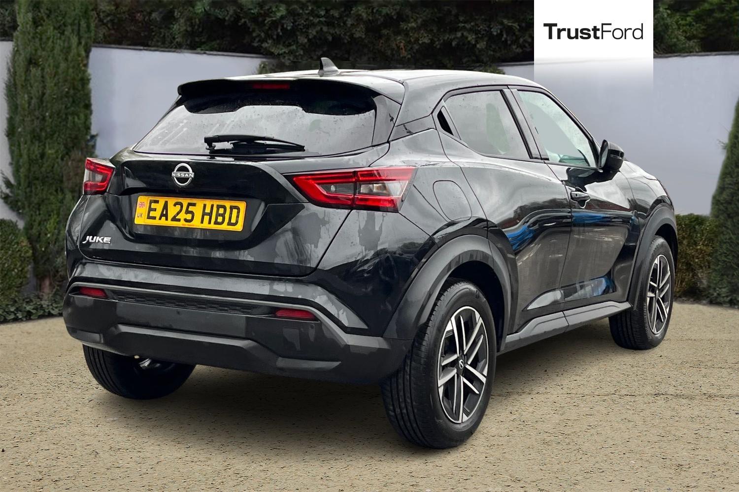 Nissan Juke Photo 3