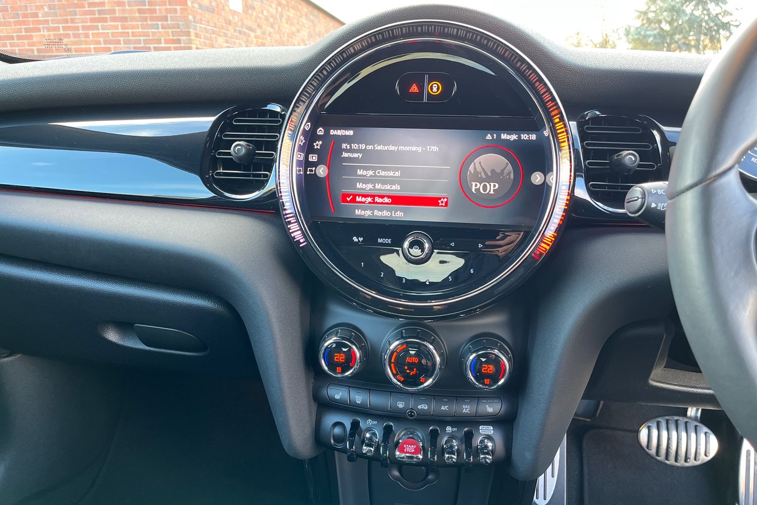 MINI Hatch Photo 27