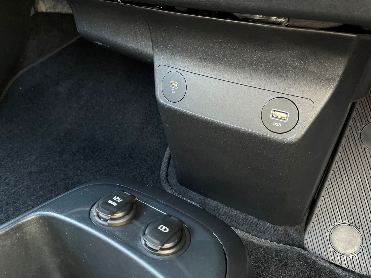 Kia EV6 Photo 32
