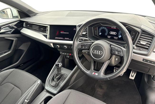 AUDI A1 Photo 6