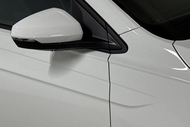 VOLKSWAGEN Polo Photo 20