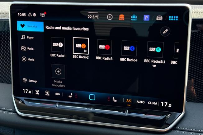 VOLKSWAGEN Tiguan Photo 13