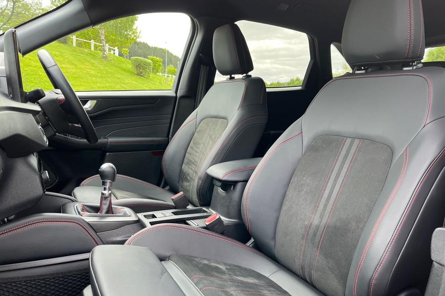 Ford KUGA Photo autoimg-7be860ebb6d26ed84e45c6456ed2c063a33c3163.jpg