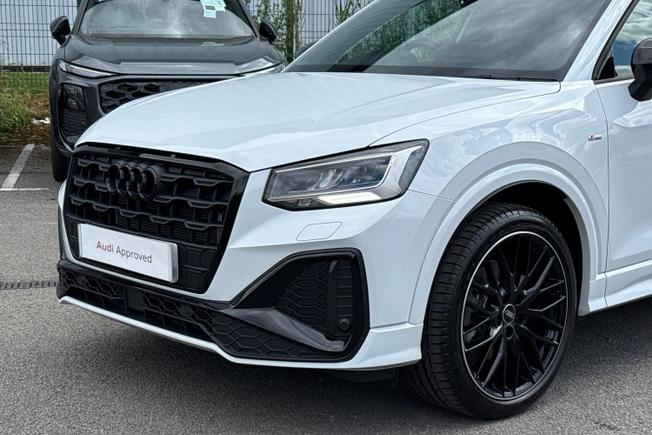 AUDI Q2 Photo 22