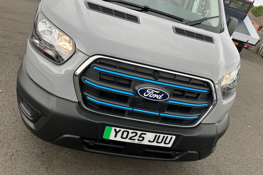 Used Ford E-TRANSIT 40