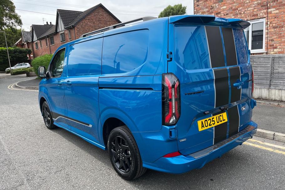 Used Ford TRANSIT CUSTOM AO25UCL 7