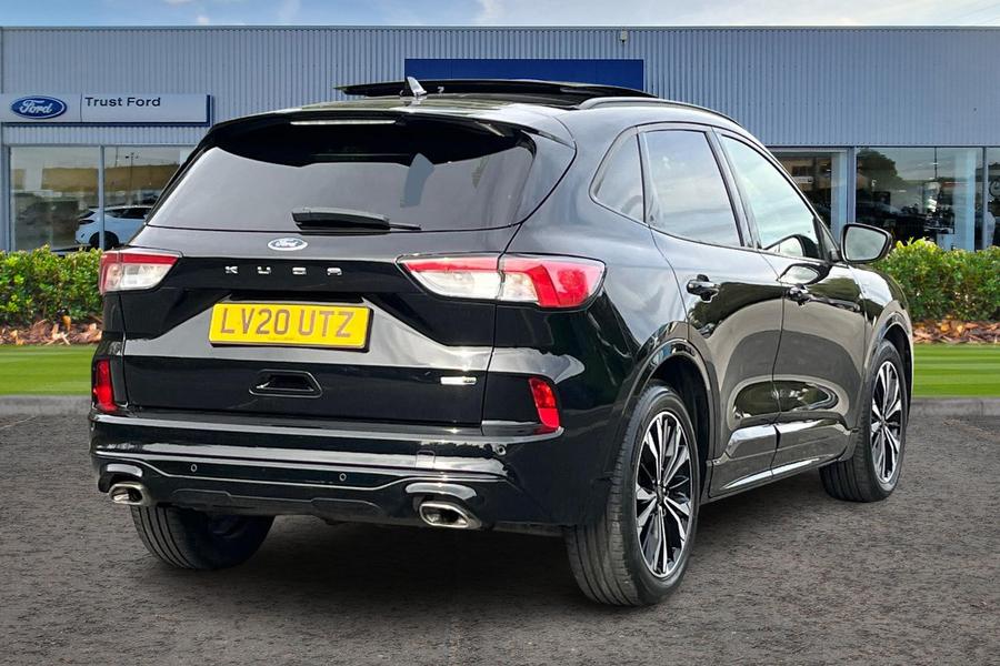 Ford Kuga Photo autoimg-7beb7feda20a5b76734b5646bc6111d48dad8280.jpg