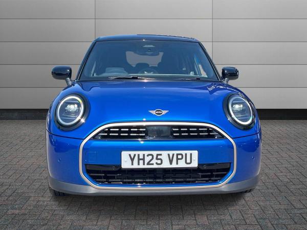 MINI Cooper Photo autoimg-7bf02d396abd7209ebad6bf44ff489f35e385b4a.jpg