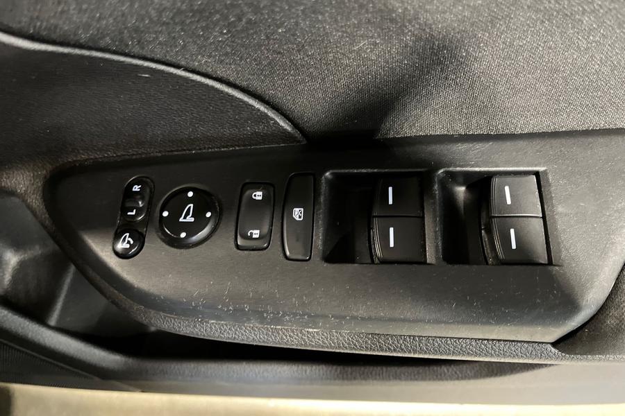 Honda CIVIC Photo autoimg-7bf430112e81bce8e9b7e9c98d6d063a9e88aed6.jpg