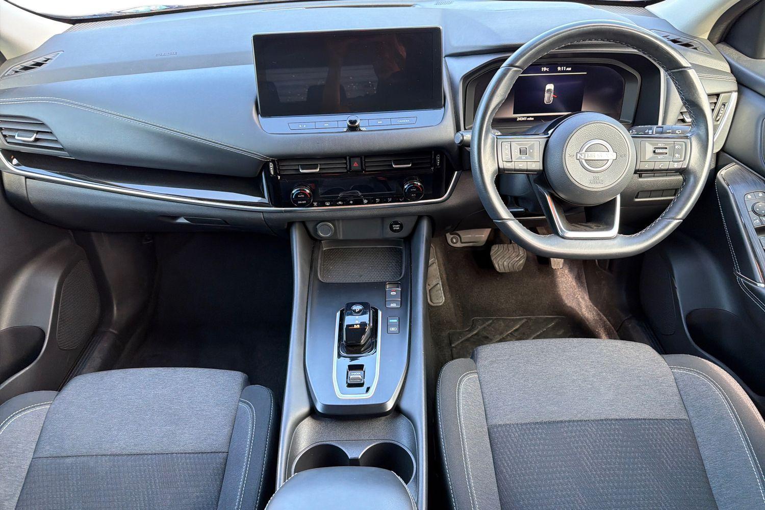 Nissan QASHQAI Photo 9