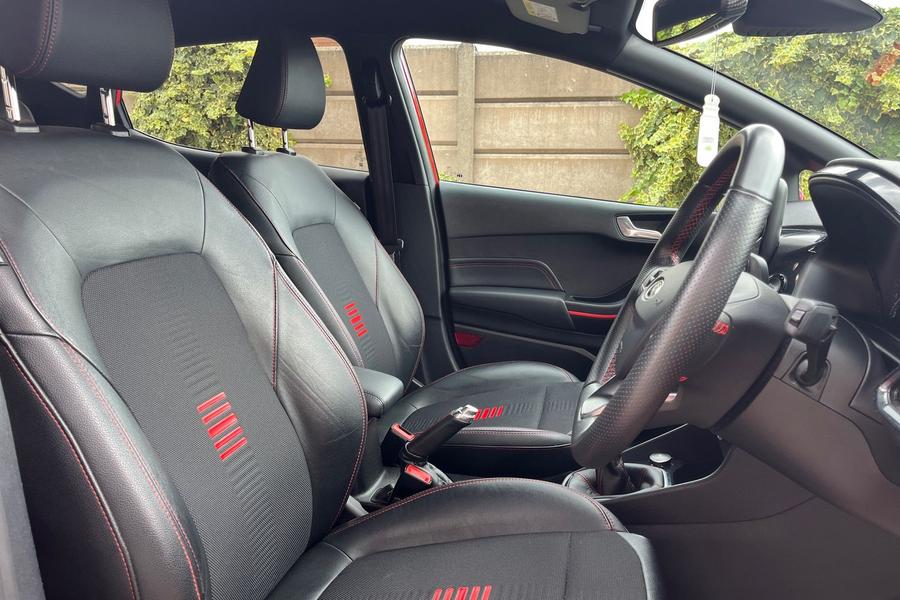 Ford Fiesta Photo autoimg-7bf4fafe8a940723ab32678f14ba1596646557c4.jpg